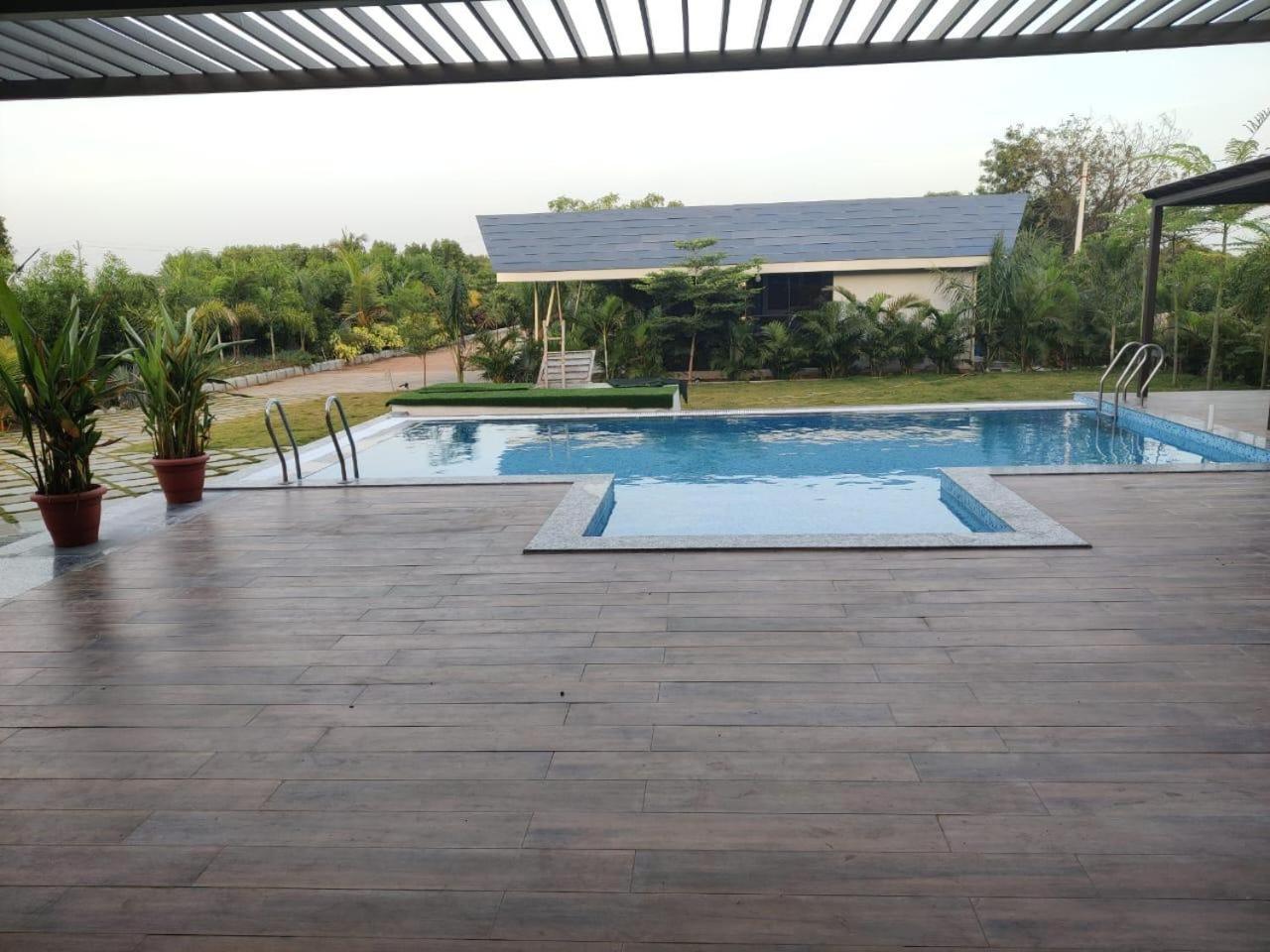 V R Farms Exotic Villa Venkatapur Exterior photo