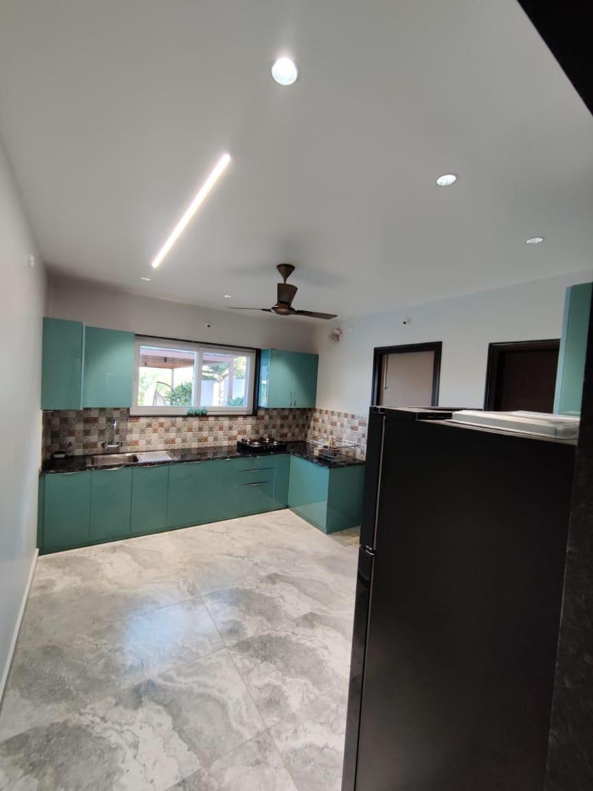 V R Farms Exotic Villa Venkatapur Exterior photo