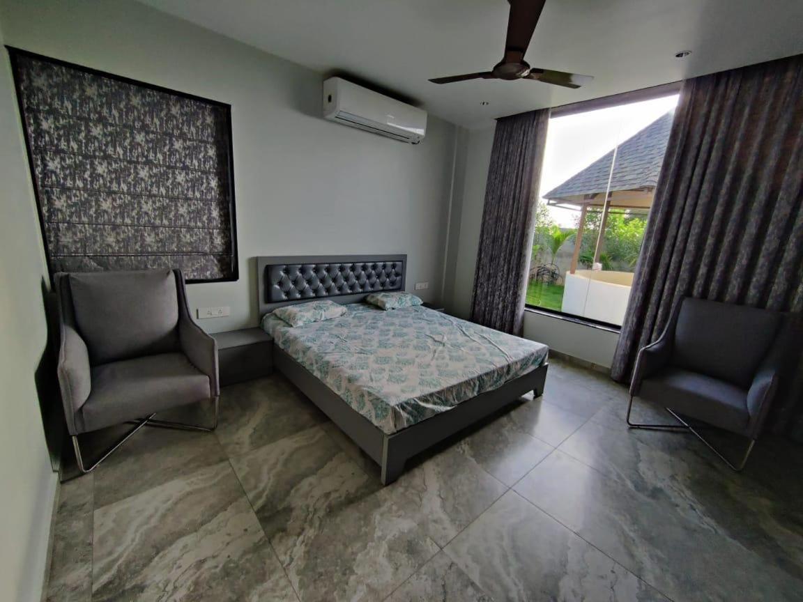 V R Farms Exotic Villa Venkatapur Exterior photo